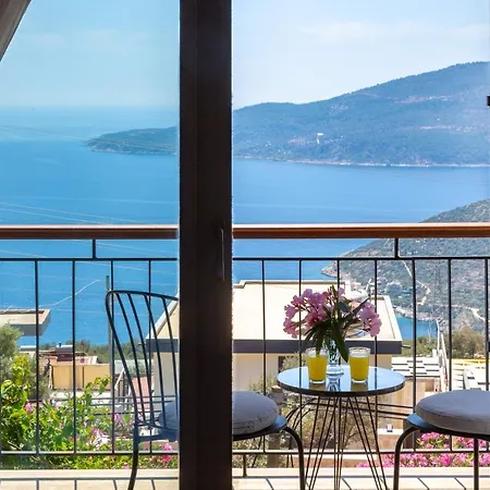 Apartment Peak House - 4-bedroom With Stunning Bay View Kalkan