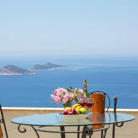 Peak House - 4-bedroom With Stunning Bay View Kalkan