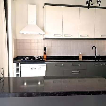 Peak House - 4-bedroom With Stunning Bay View Kalkan