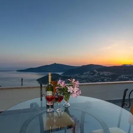 Peak House - 4-bedroom With Stunning Bay View * Kalkan