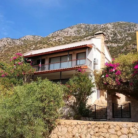 Peak House - 4-bedroom With Stunning Bay View Apartment Kalkan
